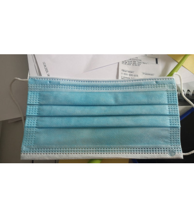 Маска медична одноразова 3-сл, з носовим фіксатором (50шт/уп)